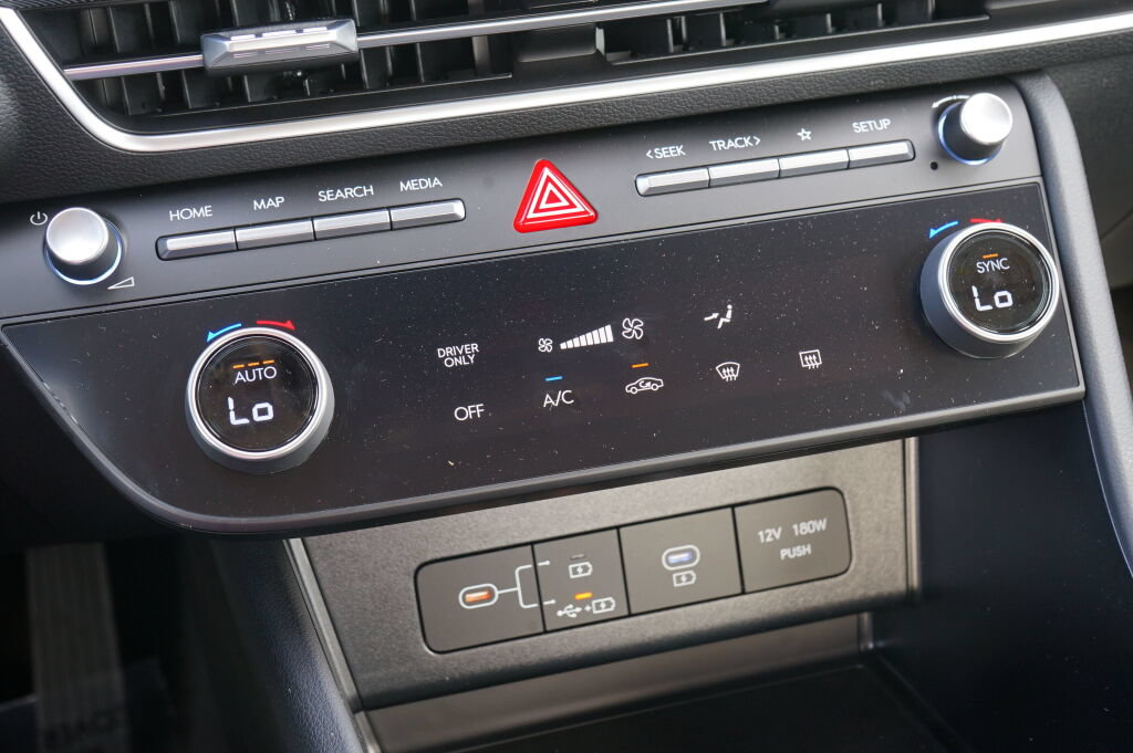 Certified 2026 Hyundai Sonata Blue FWD image 22
