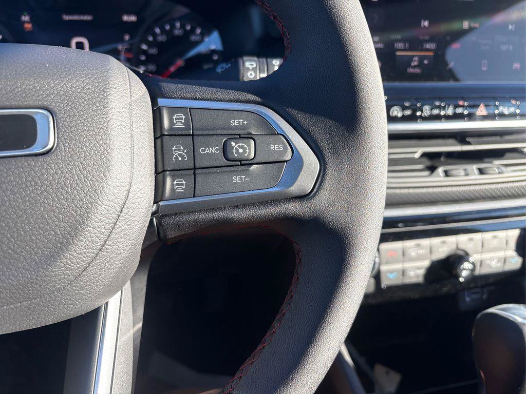 New 2026 Jeep Compass Trailhawk AWD/4WD image 23