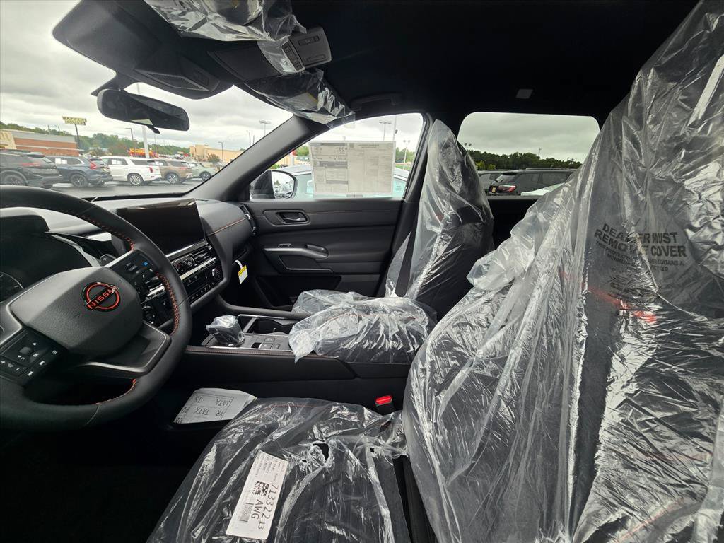 New 2026 Nissan Pathfinder Rock Creek AWD/4WD image 5
