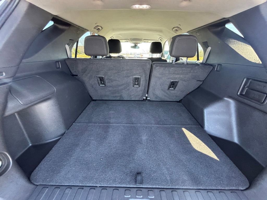 Used 2023 Chevrolet Equinox LT AWD/4WD image 27
