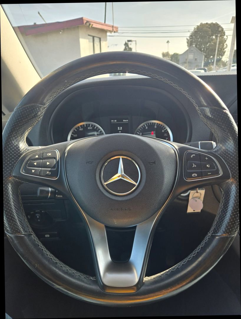 Used 2018 Mercedes-Benz Metris Passenger image 20