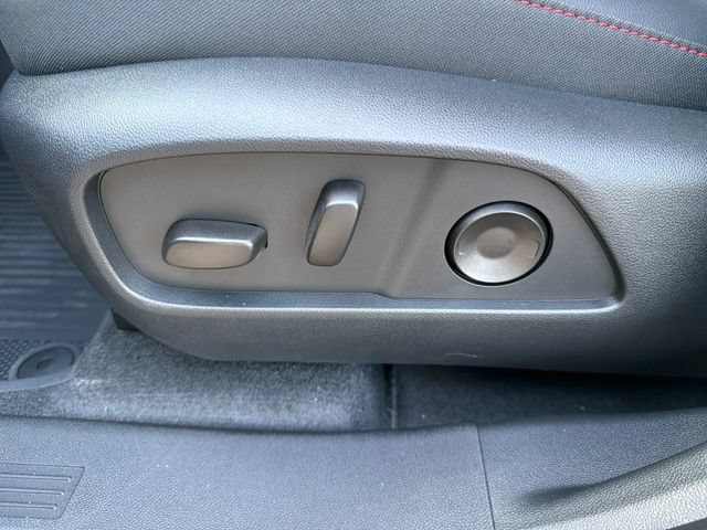 New 2027 Chevrolet Equinox RS w/ Safety and Technology Package FWD image 18