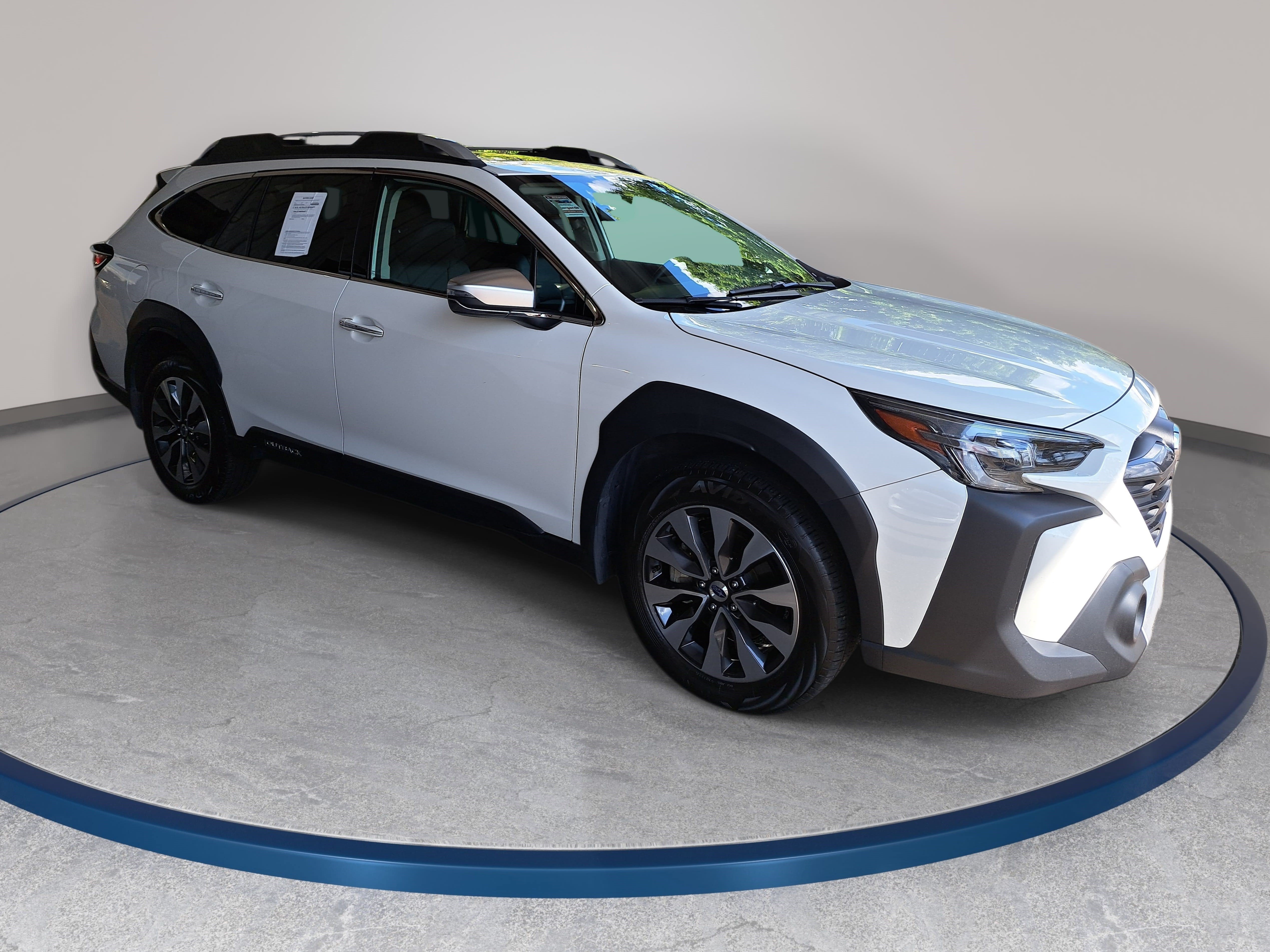 Used 2025 Subaru Outback Touring XT w/ Popular Package #2 AWD/4WD image 3