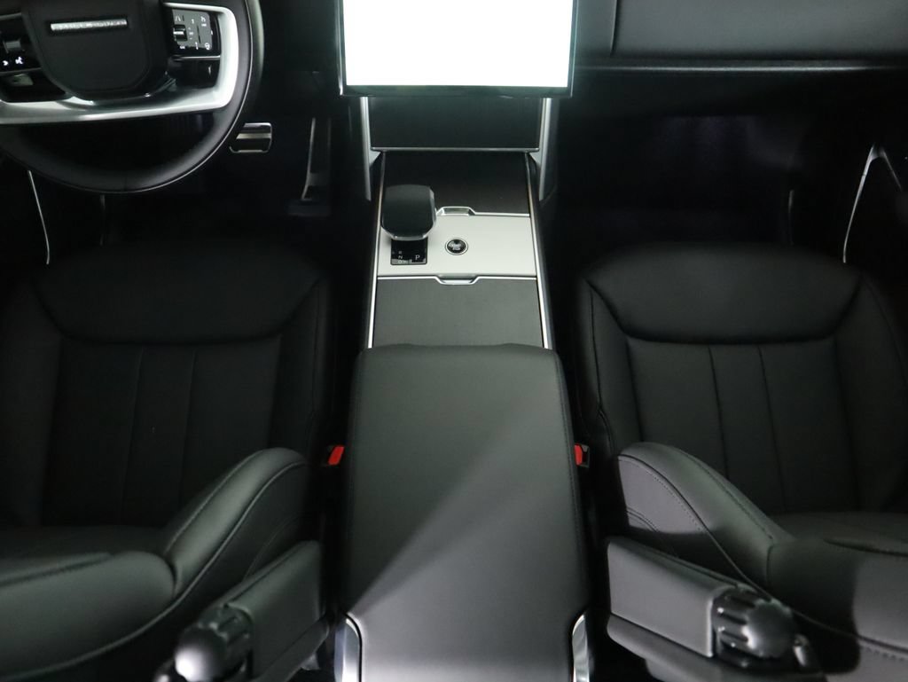 New 2026 Land Rover Range Rover SE AWD/4WD image 18