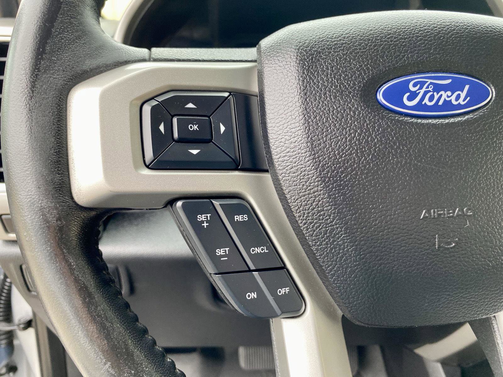 Used 2017 Ford F150 Lariat image 31