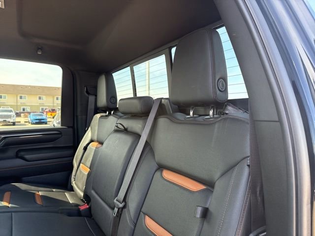 Used 2024 GMC Sierra 2500 AT4 w/ Technology Package image 41