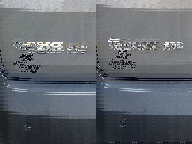 Used 2019 Chevrolet Traverse LT image 10