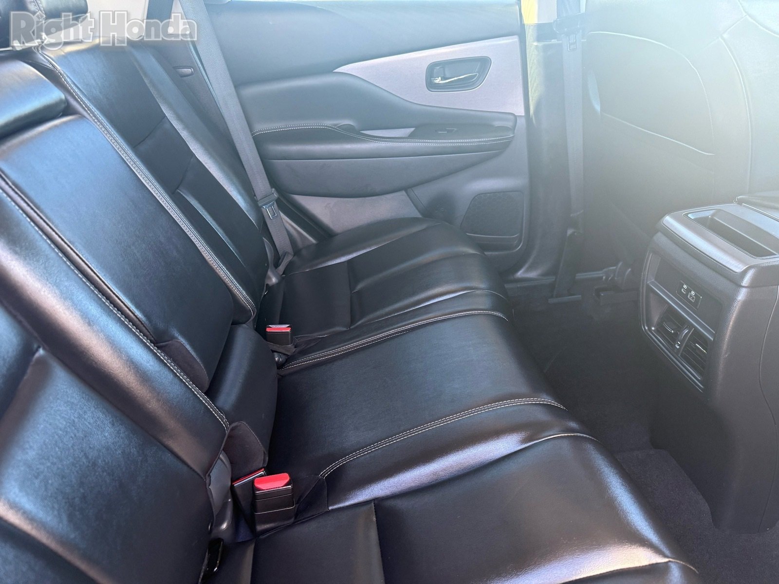 Used 2023 Nissan Murano SV image 28