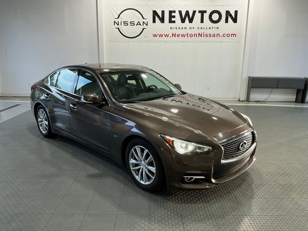Used 2015 INFINITI Q50 Premium w/ All Weather Package RWD image 1