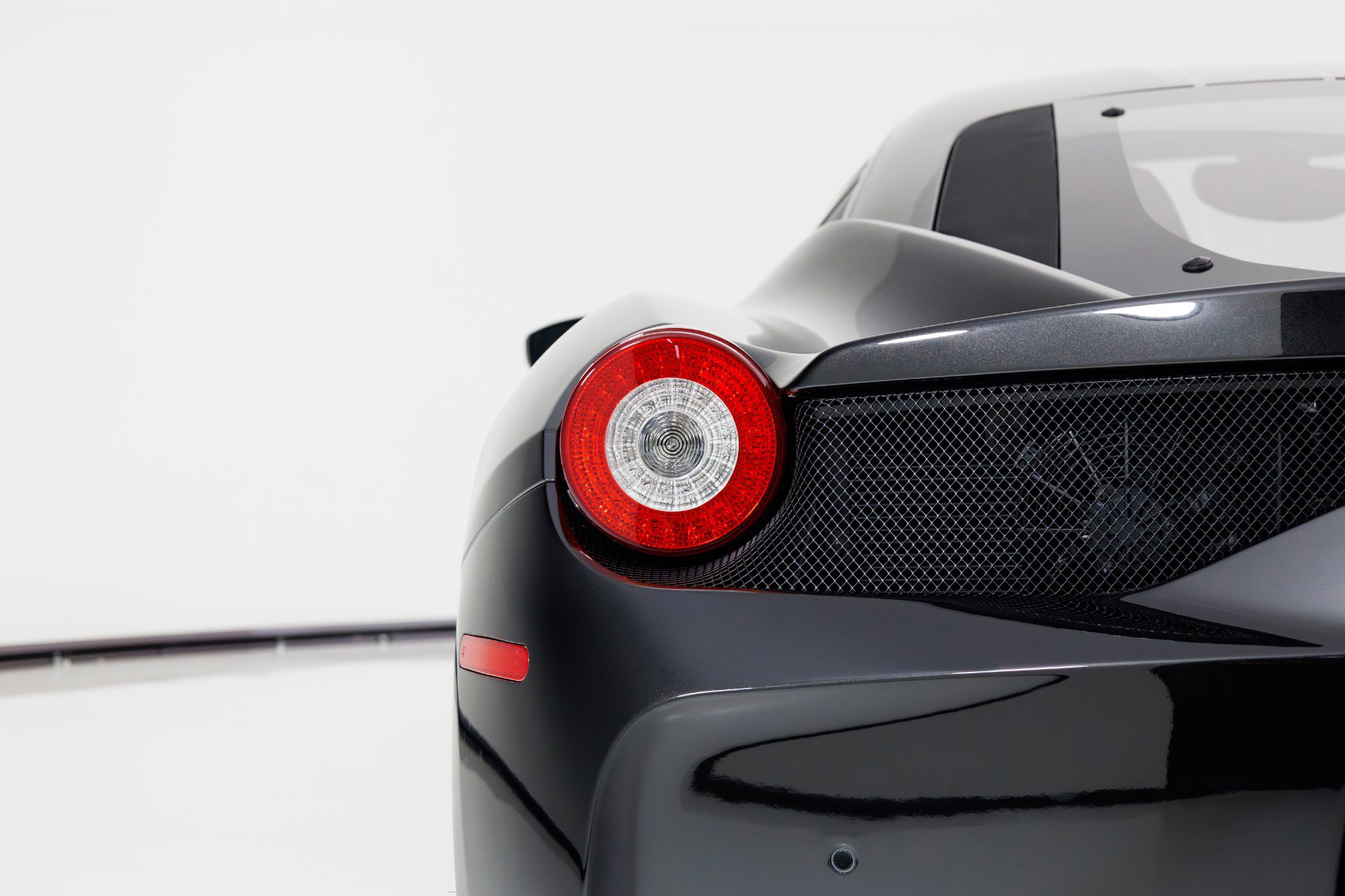 Used 2014 Ferrari 458 Speciale Coupe image 57