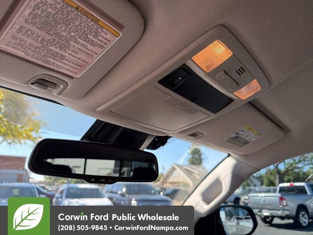 Used 2019 Toyota Tacoma SR5 AWD/4WD image 19