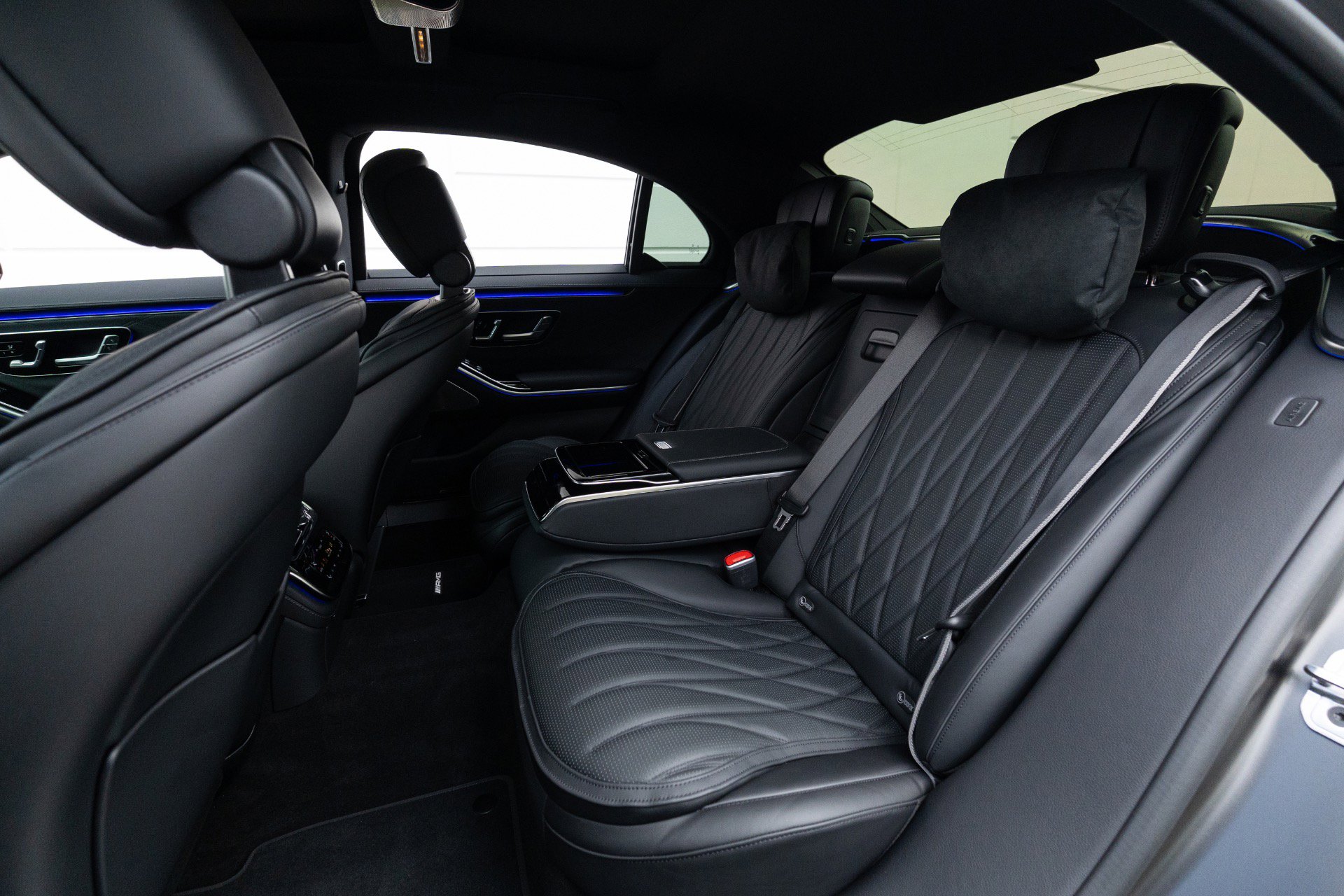 Used 2025 Mercedes-Benz S 63 AMG S image 71