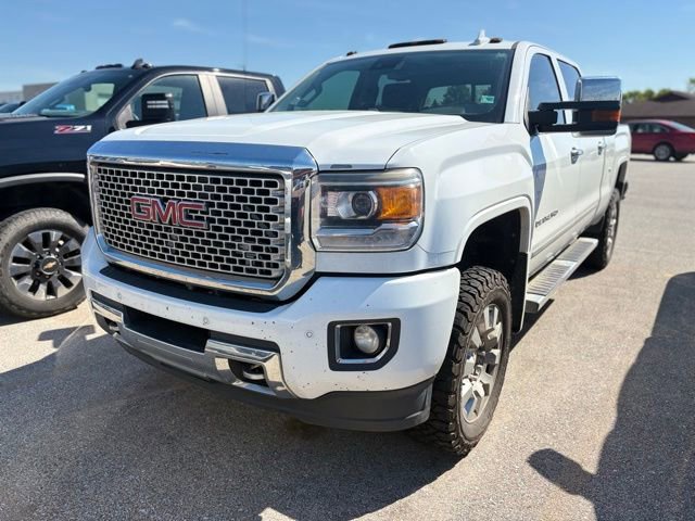Used 2015 GMC Sierra 2500 Denali w/ Driver Alert Package AWD/4WD video 1