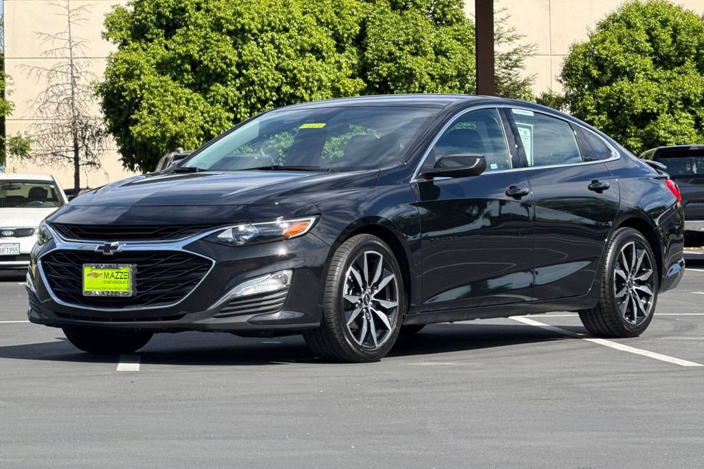 Used 2025 Chevrolet Malibu RS image 16