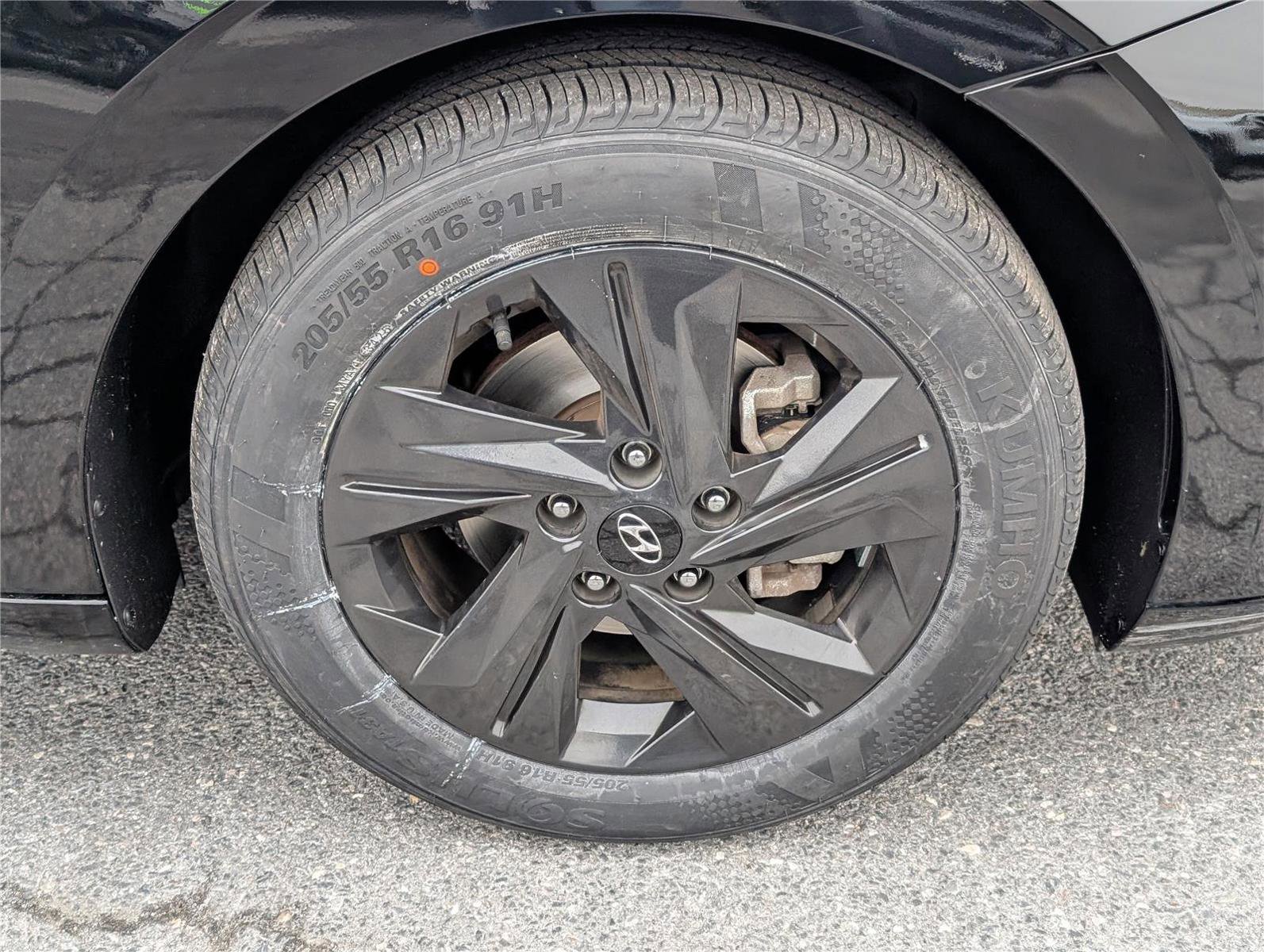 Used 2022 Hyundai Elantra SEL w/ Cargo Package image 9