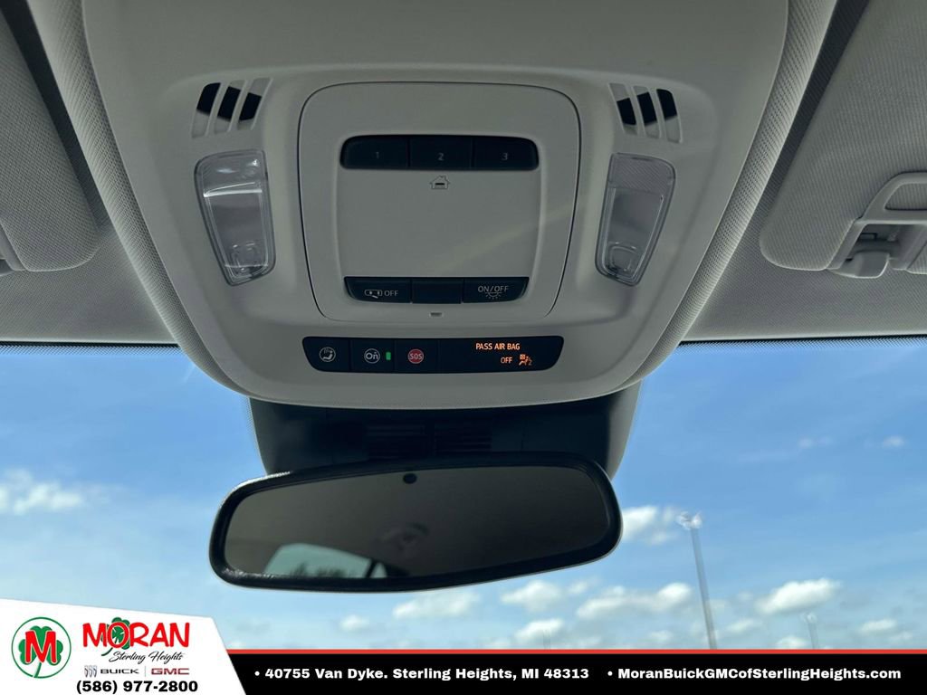 Used 2024 Buick Envision Preferred AWD/4WD image 32