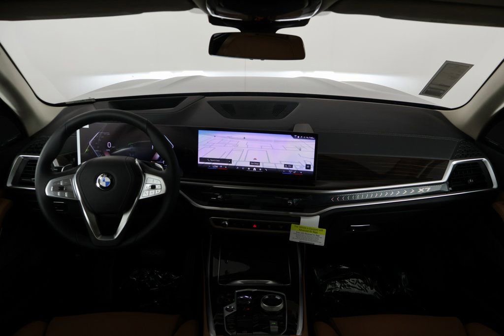 New 2026 BMW X7 xDrive40i w/ Executive Package image 4