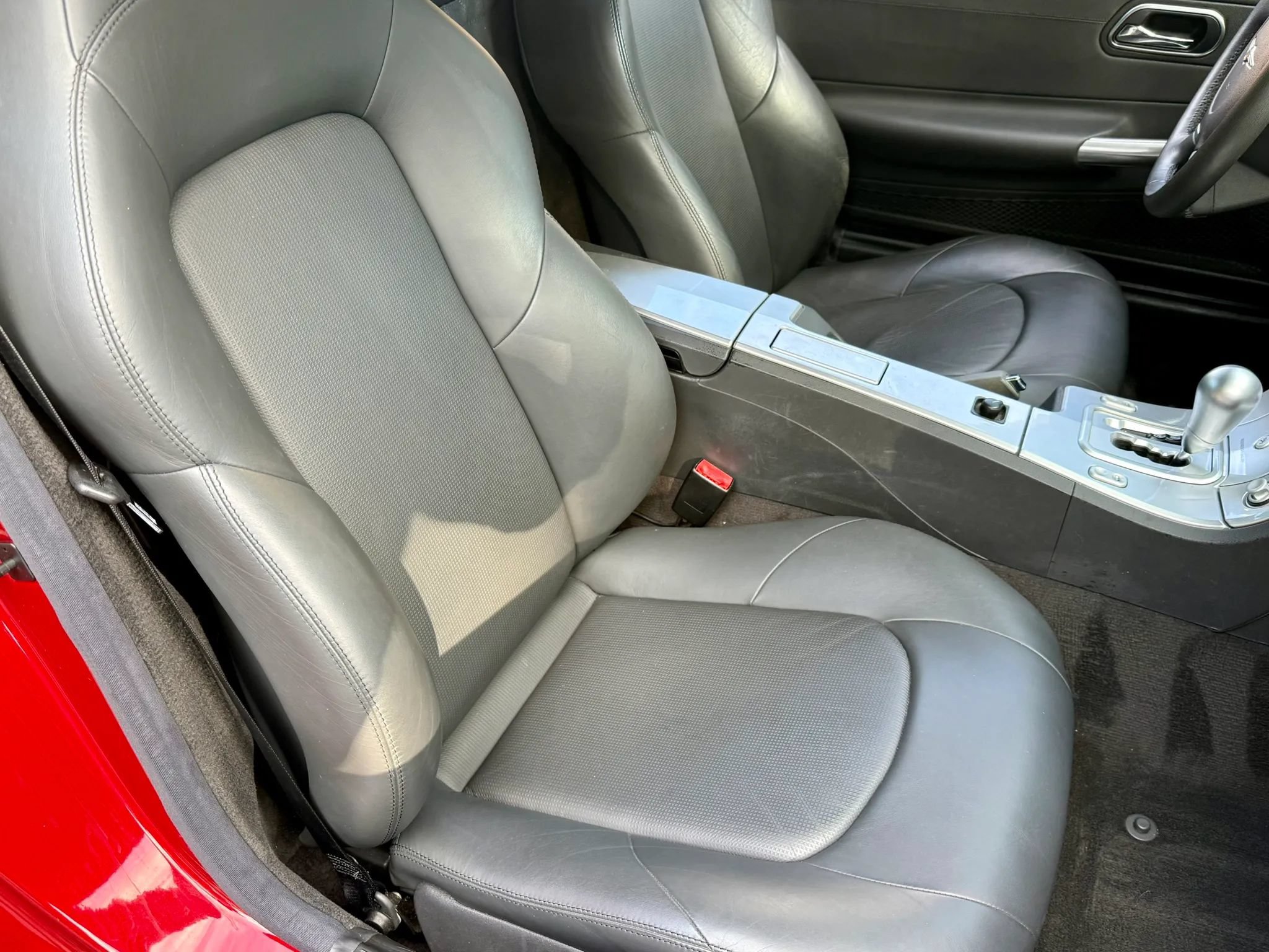 Used 2004 Chrysler Crossfire Coupe RWD image 35
