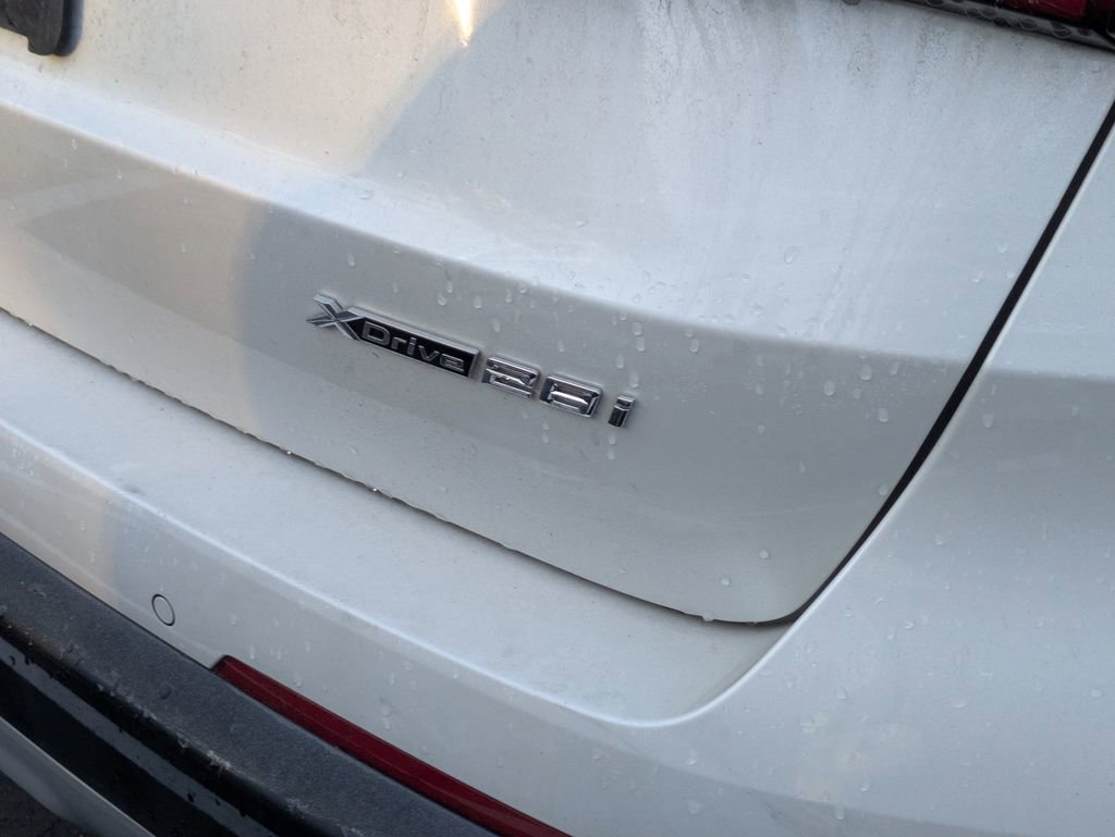 Used 2023 BMW X1 xDrive28i w/ Premium Package image 7