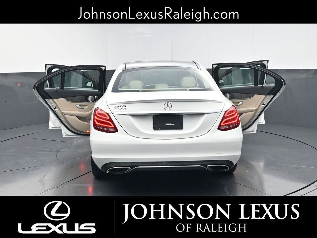 Used 2015 Mercedes-Benz C 300 Sedan image 35