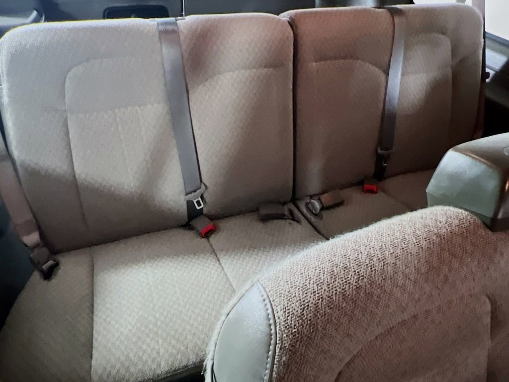 Used 2025 Chevrolet Express 3500 LT w/ LT Preferred Equipment Group RWD image 32