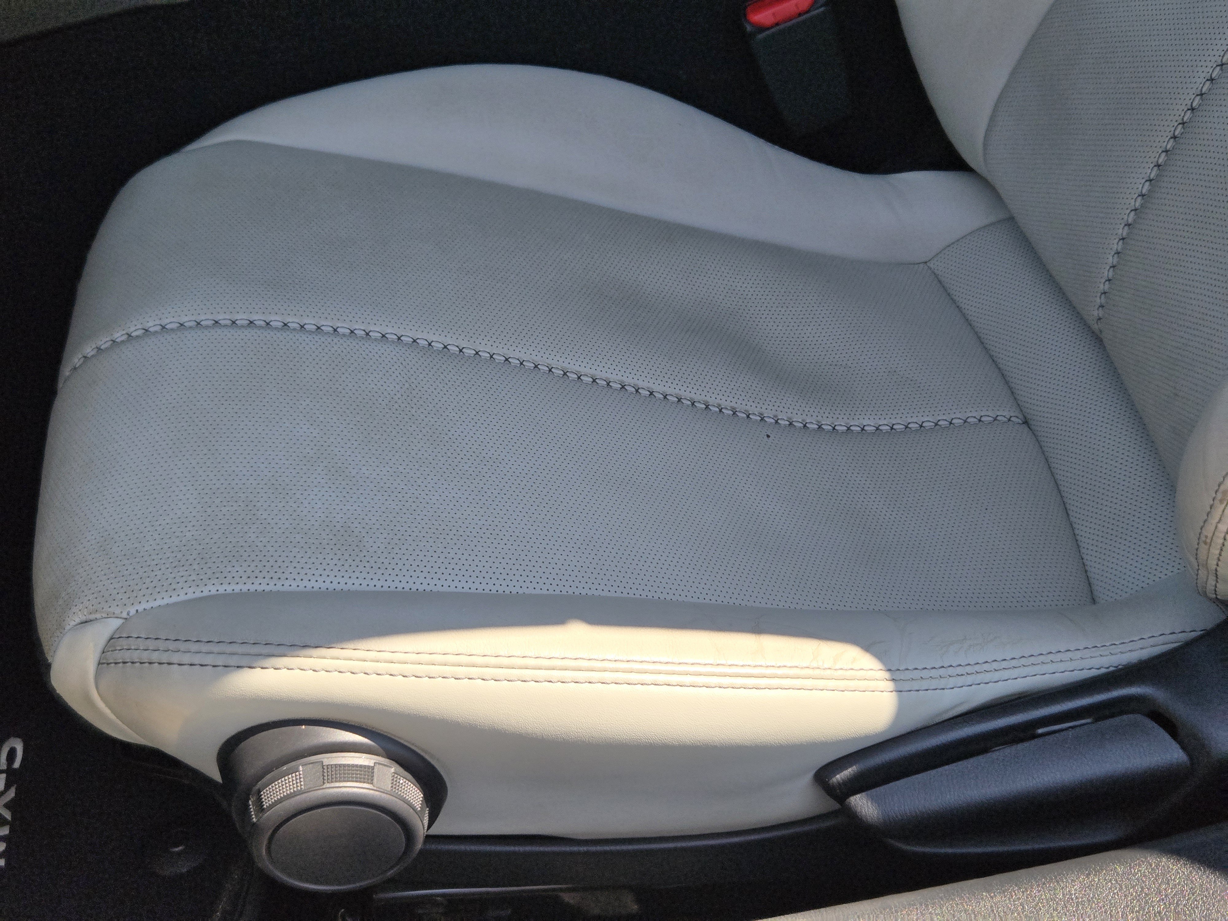 Used 2021 MAZDA MX-5 Miata RF Grand Touring RWD image 32