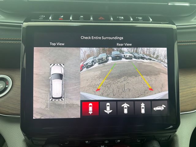 Used 2023 Jeep Grand Cherokee Summit AWD/4WD image 33