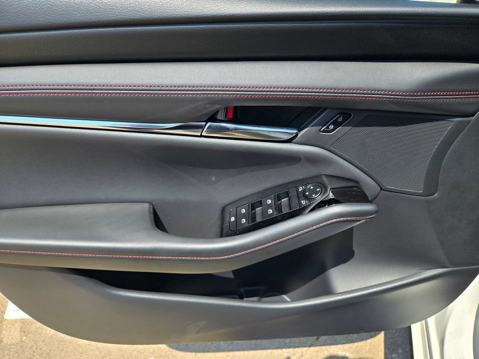 New 2026 MAZDA MAZDA3 Carbon AWD/4WD image 19