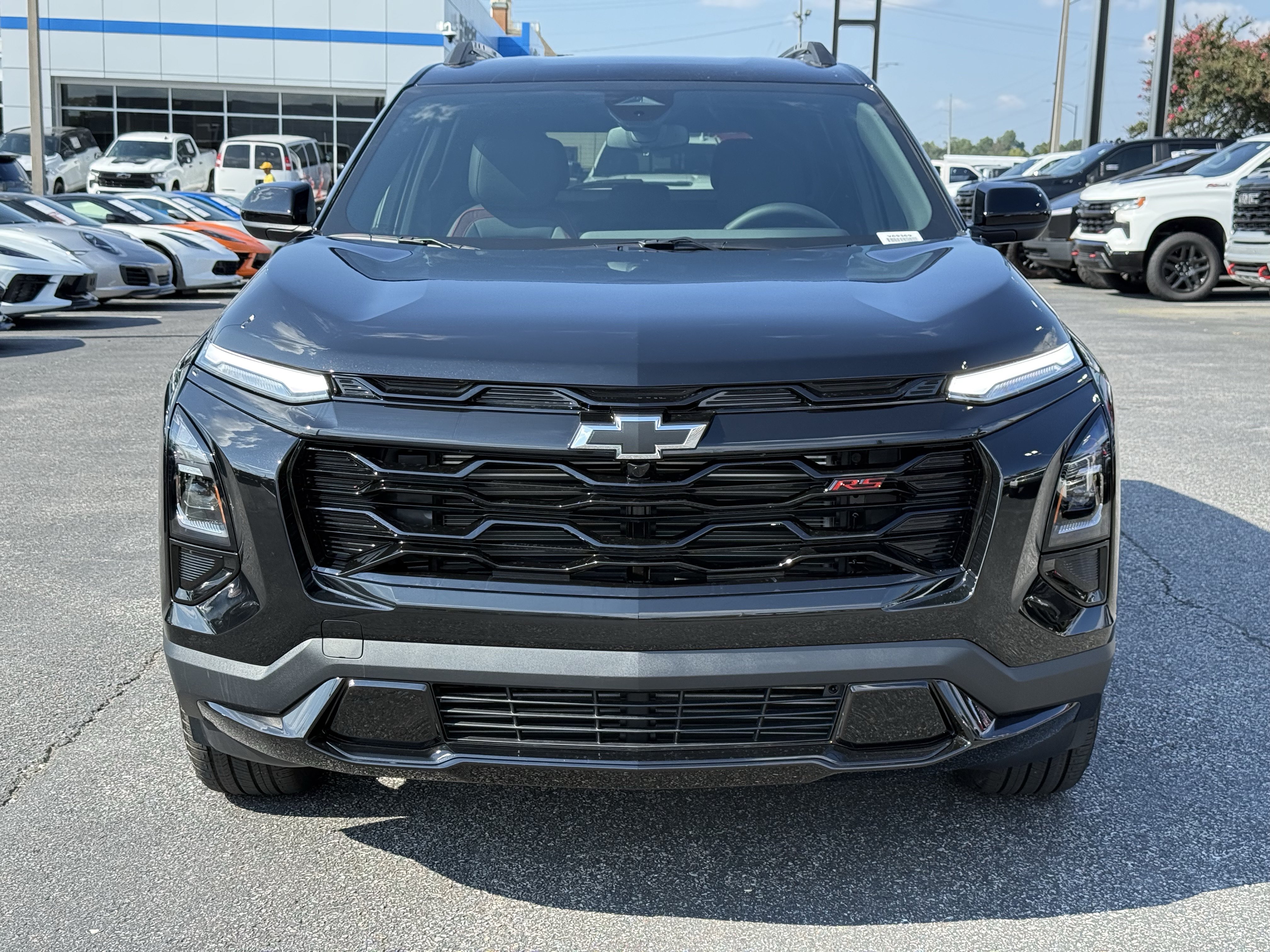 New 2027 Chevrolet Equinox RS FWD image 3