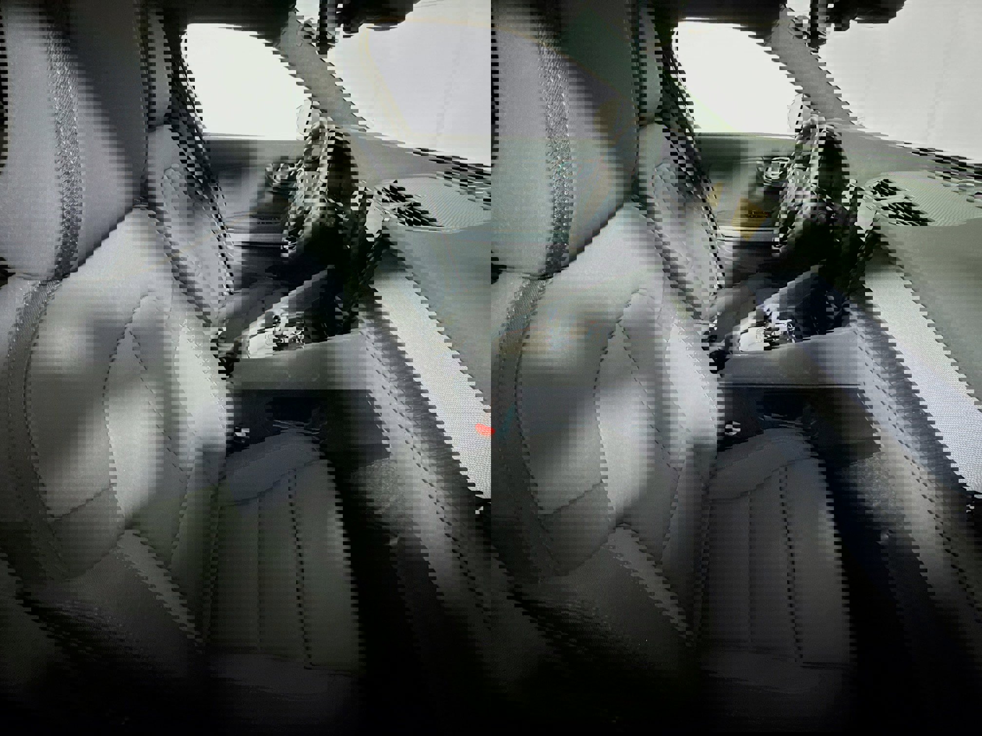 Used 2024 Polestar Polestar 2 image 26