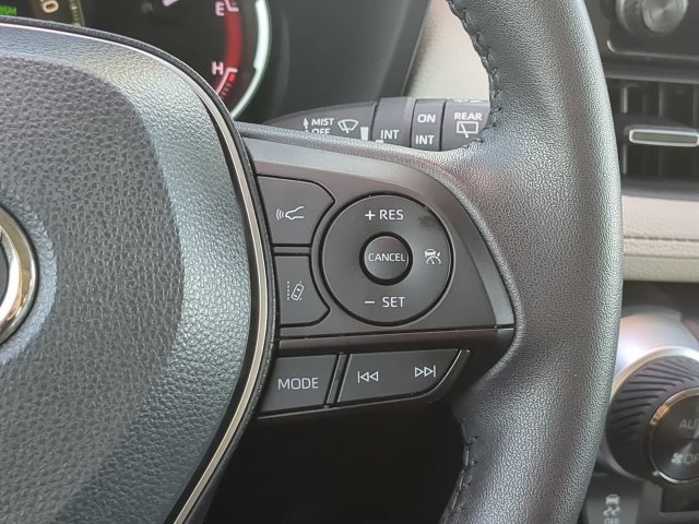 Certified 2023 Toyota RAV4 XLE Premium FWD image 30