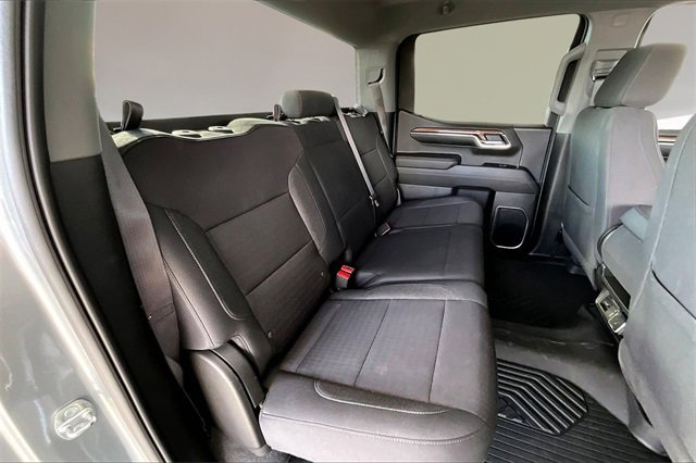 Used 2024 Chevrolet Silverado 1500 LT image 20