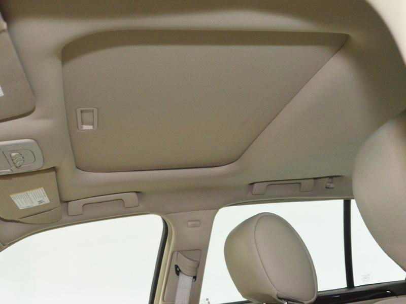 Used 2011 Cadillac DTS Premium w/ Driver Awareness Package image 18