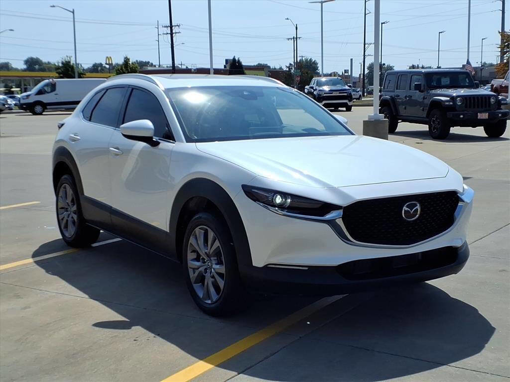 Used 2022 MAZDA CX-30 AWD 2.5 S w/ Premium Package image 7