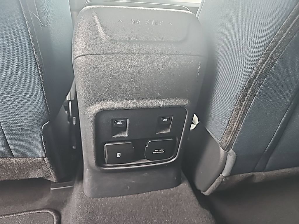 Used 2022 Ford Bronco Outer Banks w/ Sasquatch Package image 14