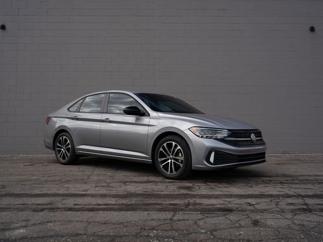 Certified 2022 Volkswagen Jetta Sport image 9