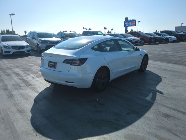 Used 2020 Tesla Model 3 Standard Range Plus RWD image 5