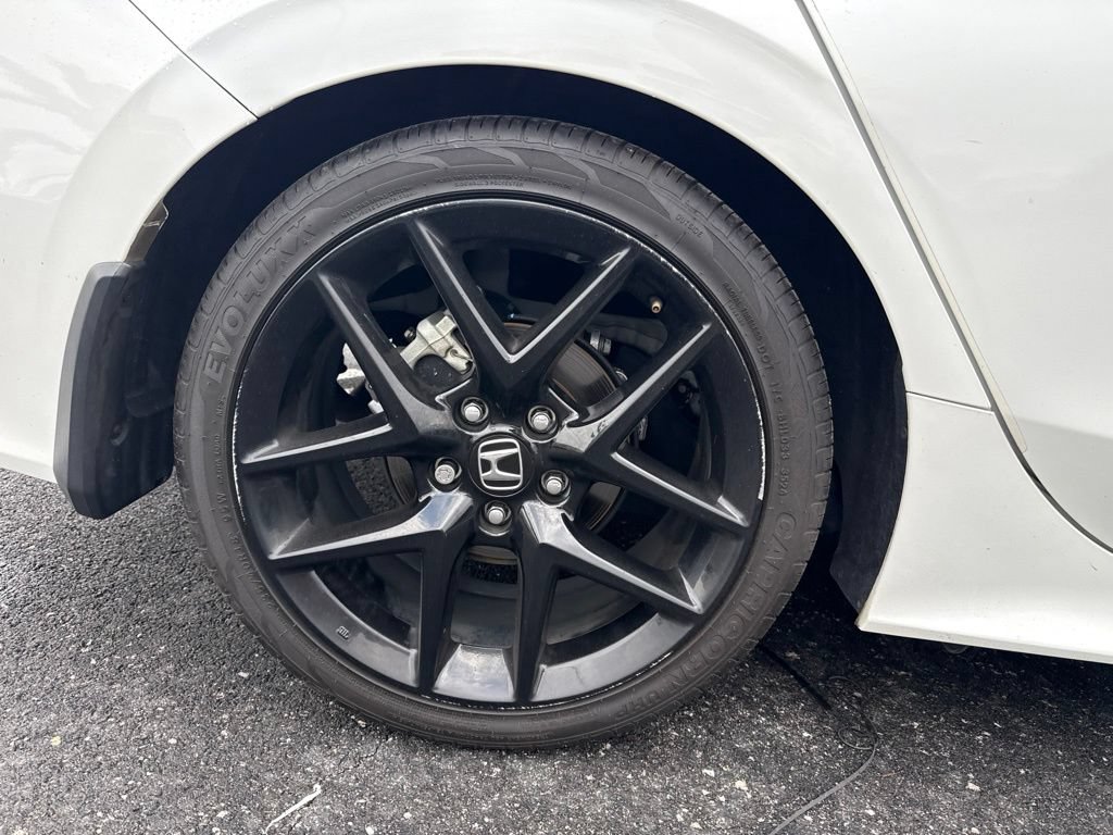 Used 2023 Honda Civic Sport image 5