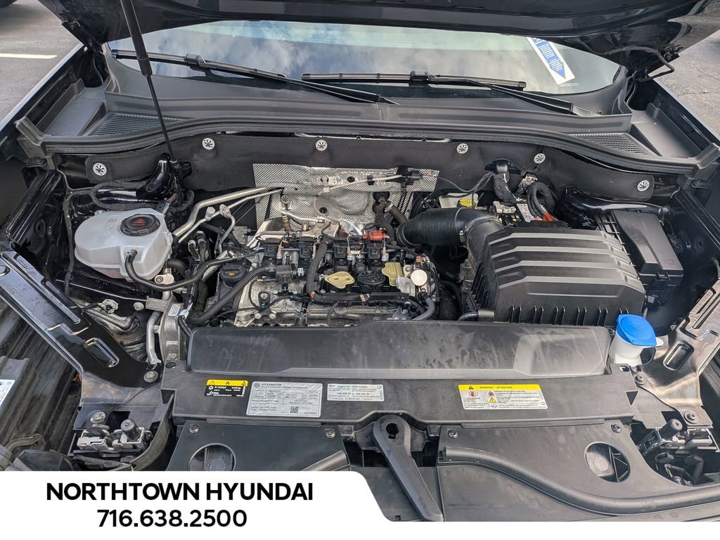 Used 2025 Volkswagen Atlas SE image 39