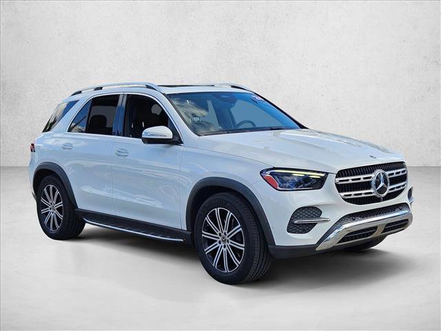 Used 2024 Mercedes-Benz GLE 350 4MATIC image 3
