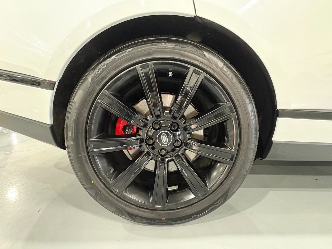 Used 2019 Land Rover Range Rover HSE image 53