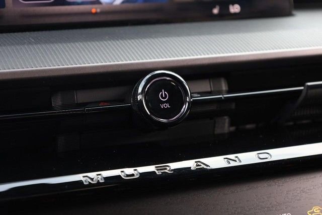 Certified 2025 Nissan Murano SV AWD/4WD image 19