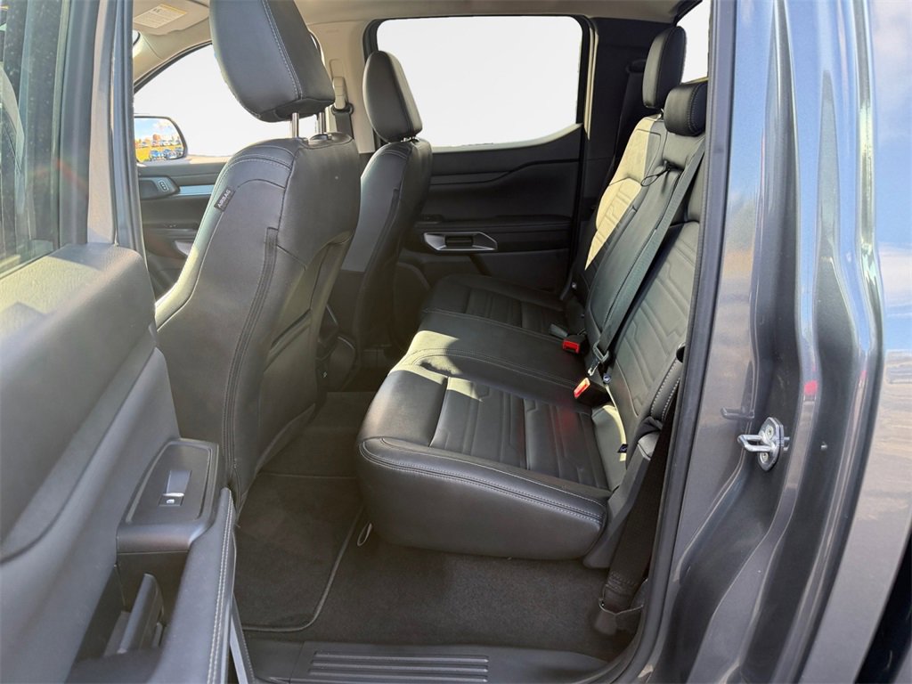 Used 2024 Ford Ranger Lariat w/ Trailer Tow Package image 24