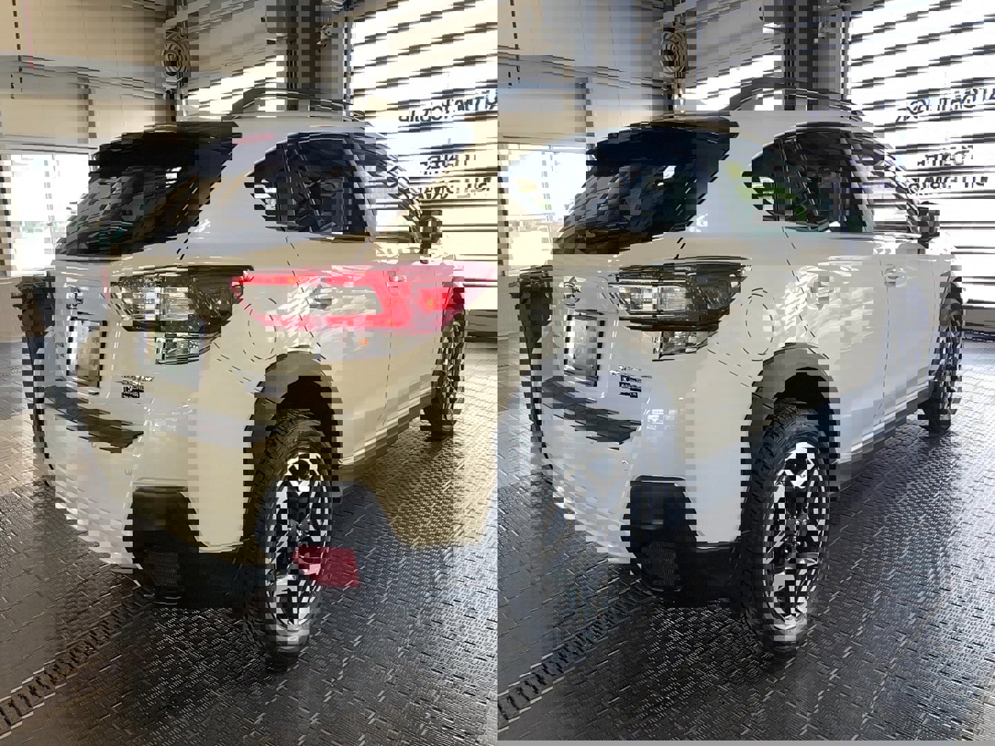 Used 2019 Subaru Crosstrek 2.0i Limited w/ Moonroof Package image 16