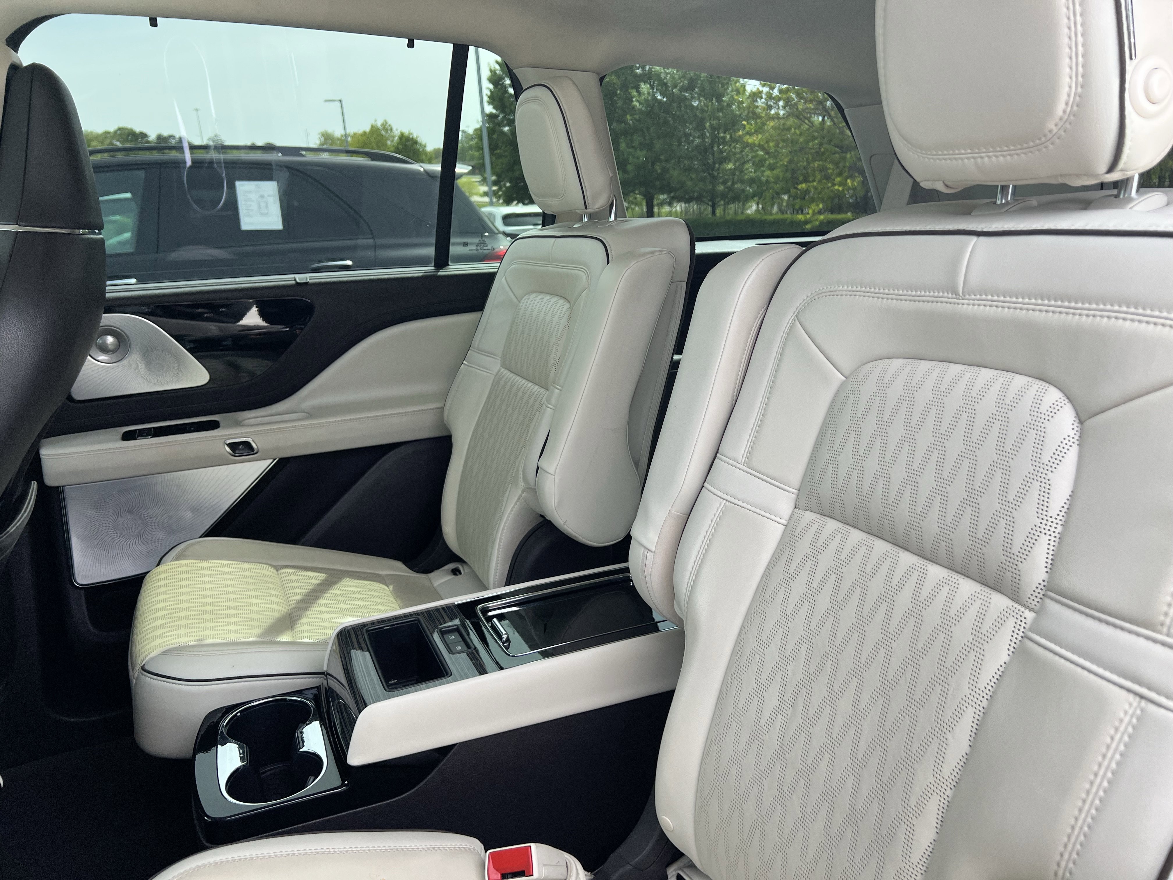 Used 2020 Lincoln Aviator Black Label image 33