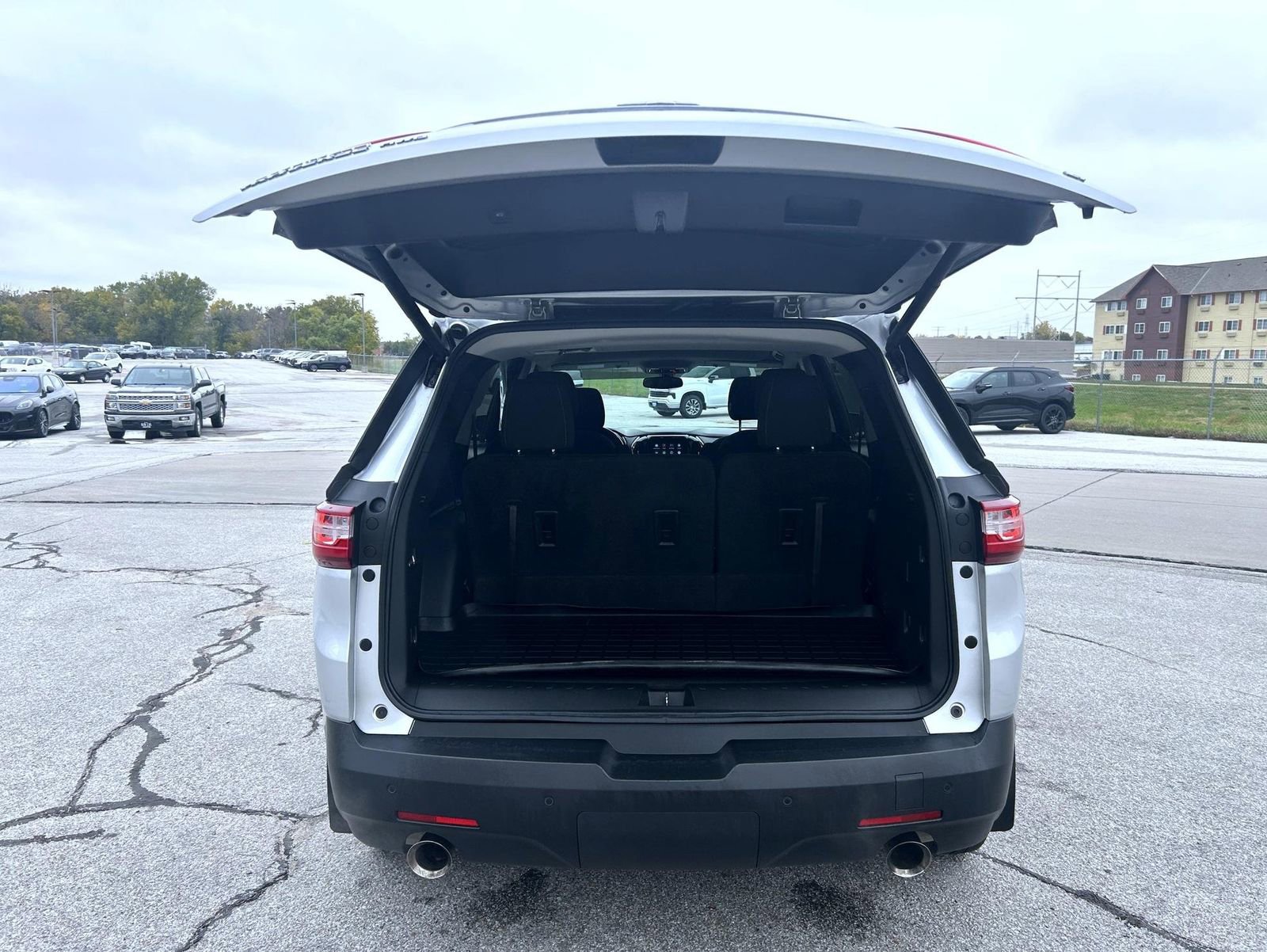 Certified 2021 Chevrolet Traverse LT image 23