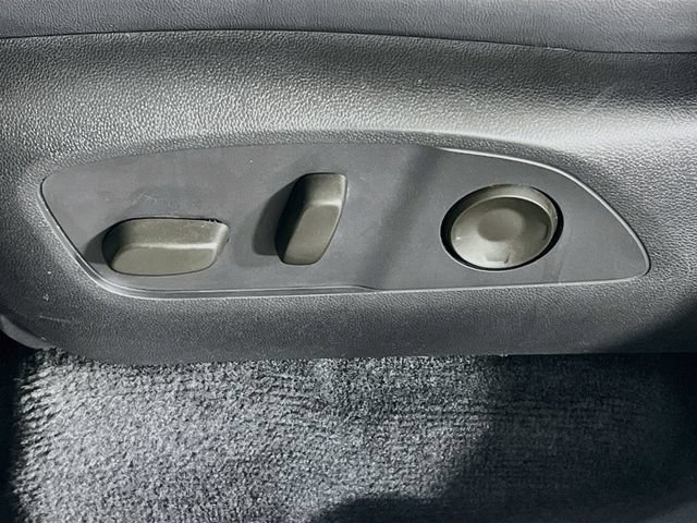 Used 2024 GMC Acadia Elevation FWD image 13