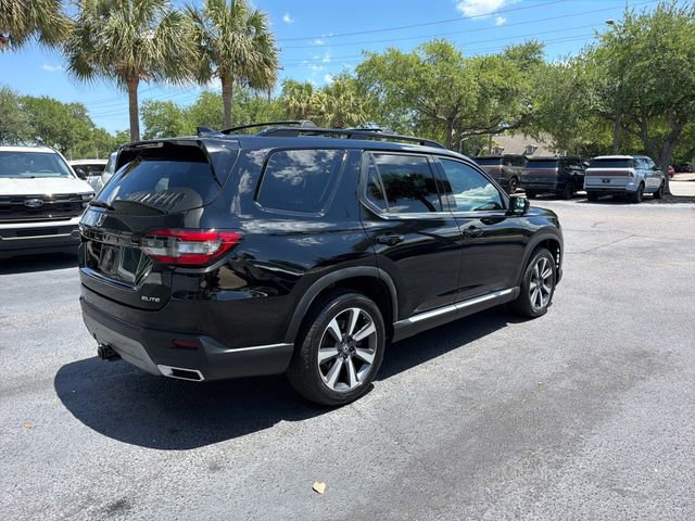 Used 2023 Honda Pilot Elite image 7