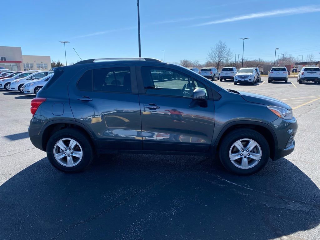 Used 2021 Chevrolet Trax LT AWD/4WD image 5