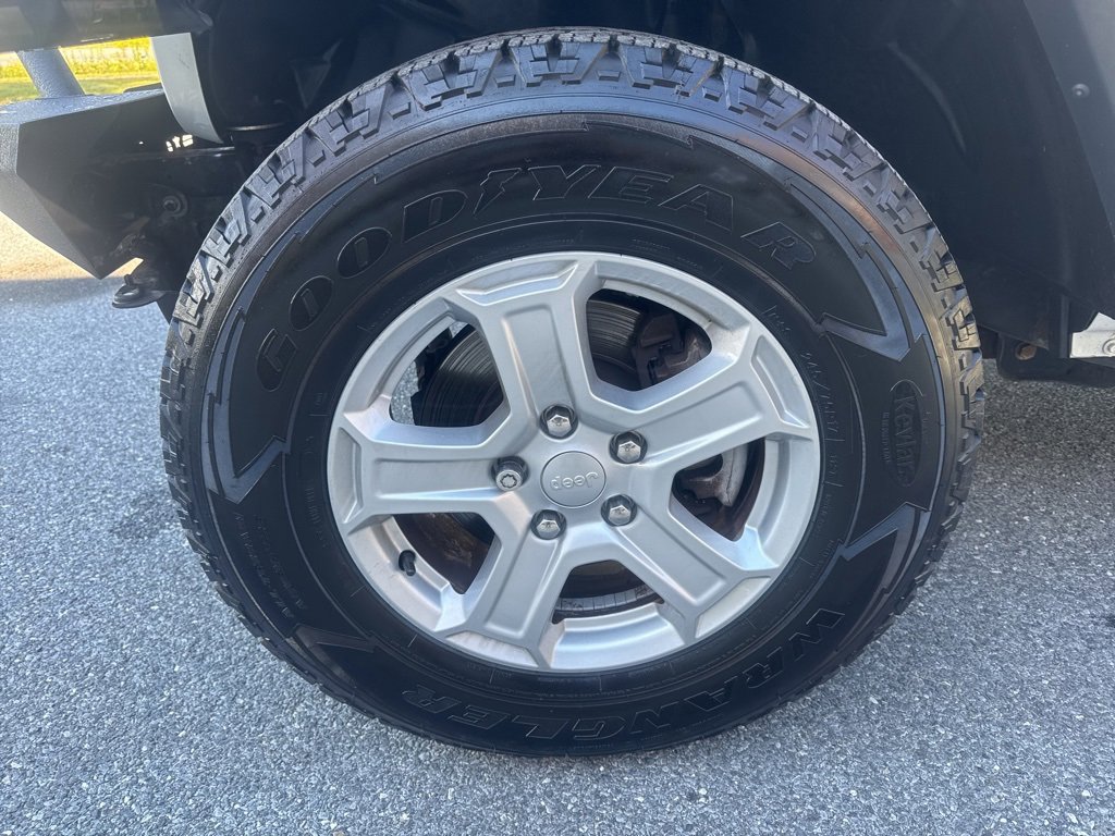 Used 2019 Jeep Wrangler Unlimited Sport S image 10